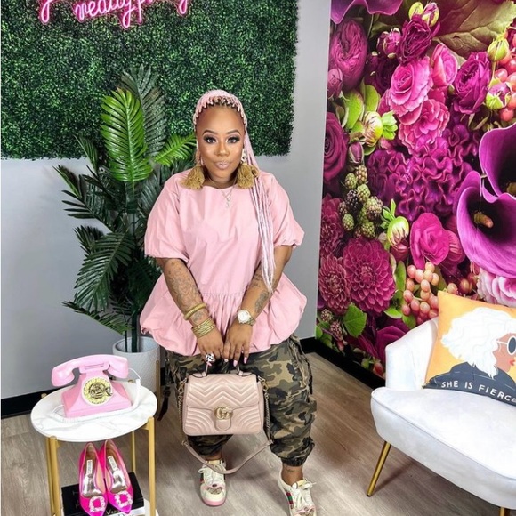 Plus size pink top - Picture 2 of 3